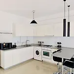 Apartment двухкомнатные в жилом комплексе Caesar E2 *
